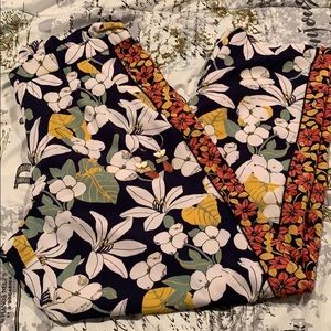 💐Zara multi-flower pants💐